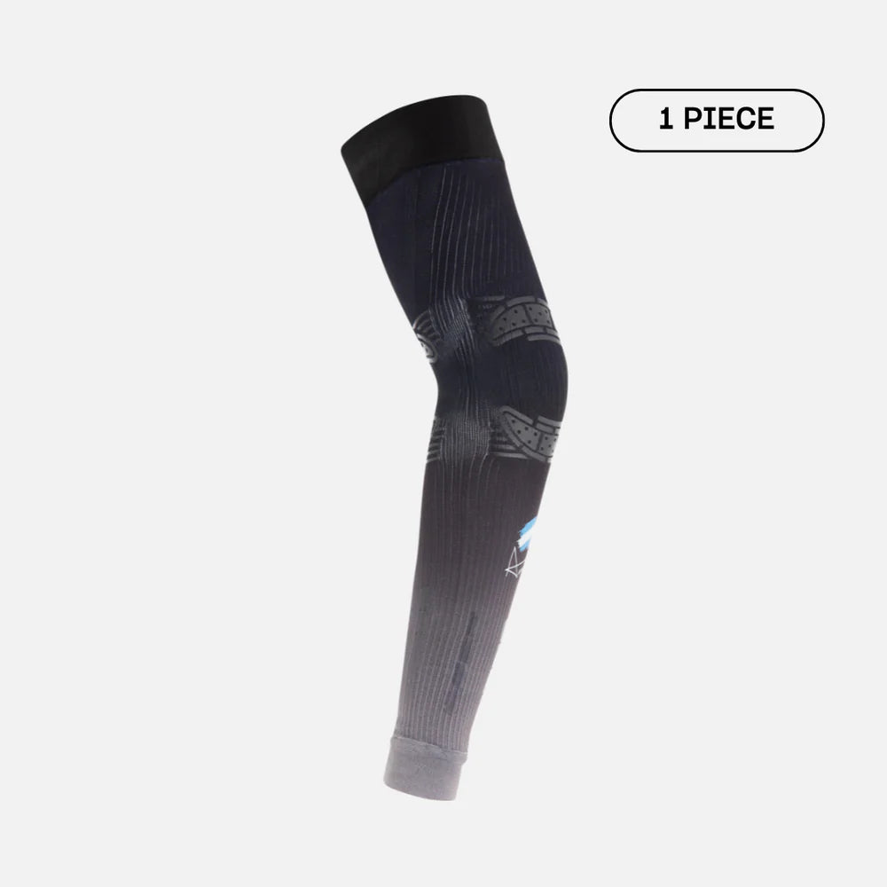 NO STRAIN Sleeve X TAPIA