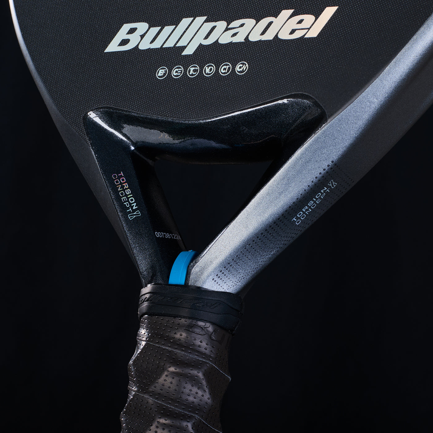 RACKET BULLPADEL ICON CLOUD 25